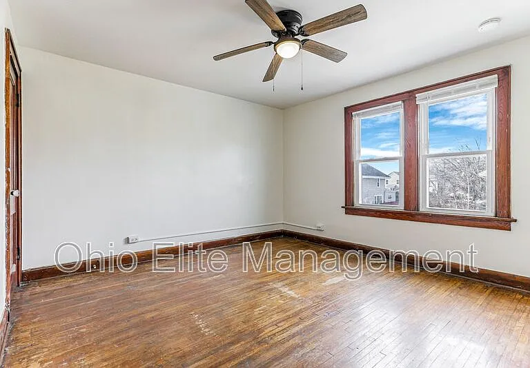254 S Wayne Ave — Photo 21