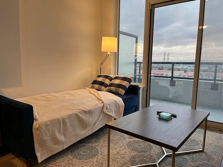 1480 Bayly St #707 — Photo 4