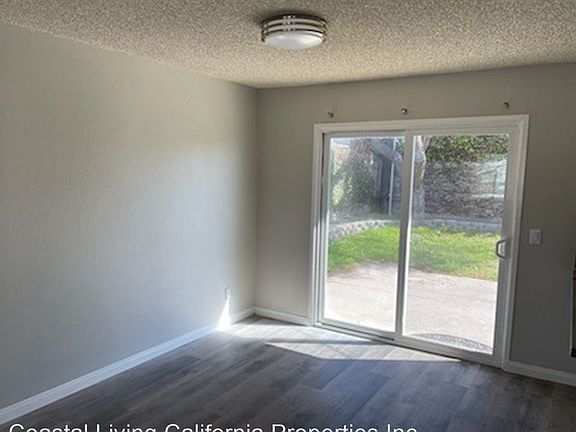 5th image of 308 Hayes Ave