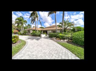 19668 Oakbrook Cir, Boca Raton, FL 33434