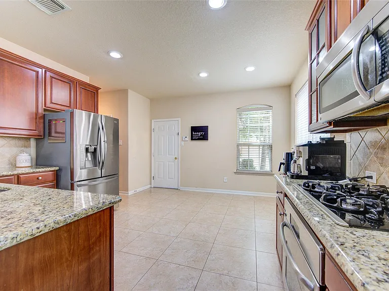 1243 Glenwood Canyon Ln — Photo 24