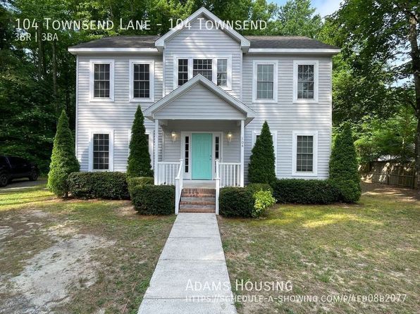 104 Townsend Ln #104