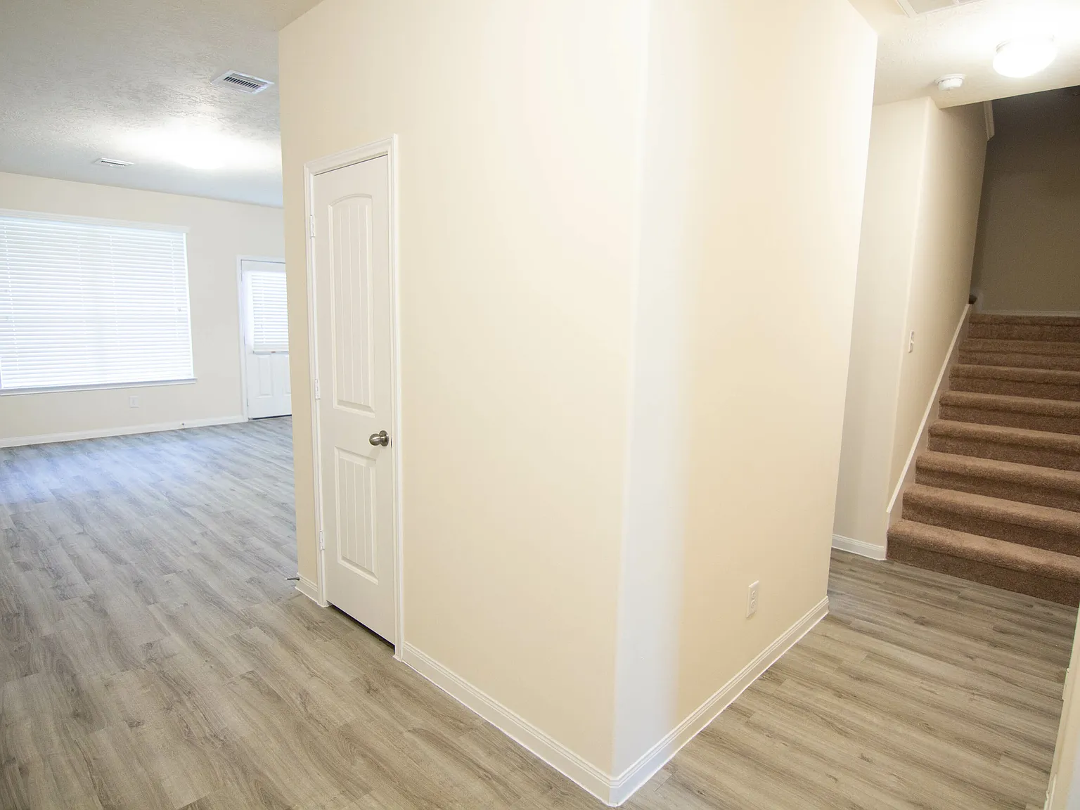 Brenwood Circle Townhomes — Photo 2