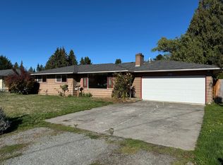 1725 Sunset Dr, Burlington, WA 98233