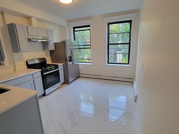 2nd image of 63 Oak St APT 2A