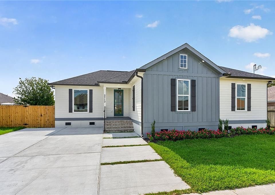 1st image of 3713 Ventura Park