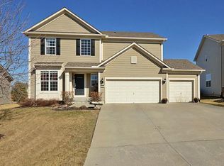 1220 SW Sapperton Rd, Lees Summit, MO 64082