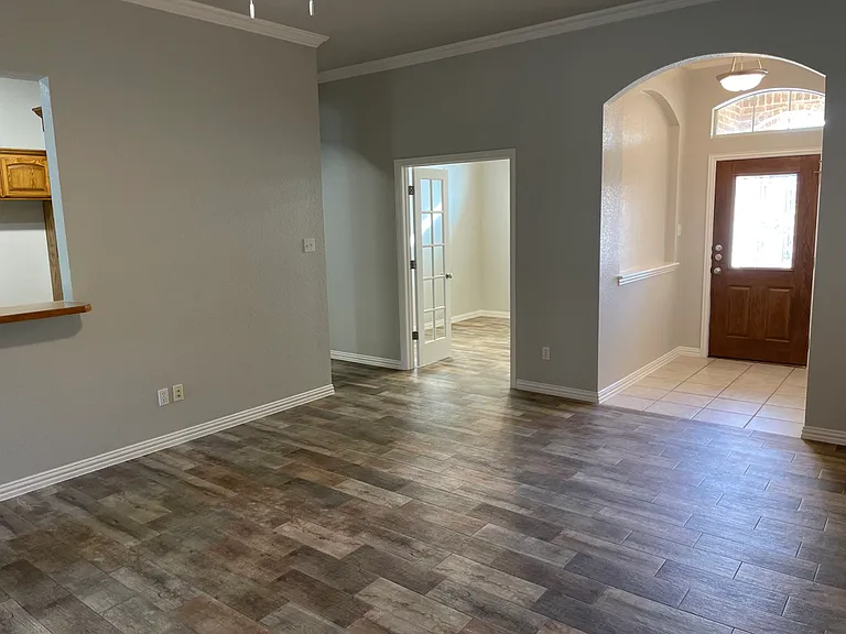 119 Clyde Dr — Photo 6