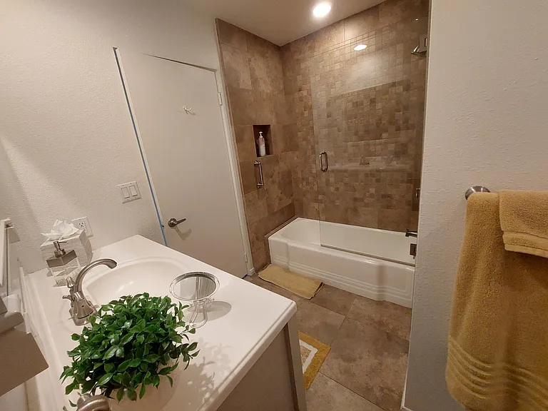 75452 Palm Shadow Dr — Photo 27