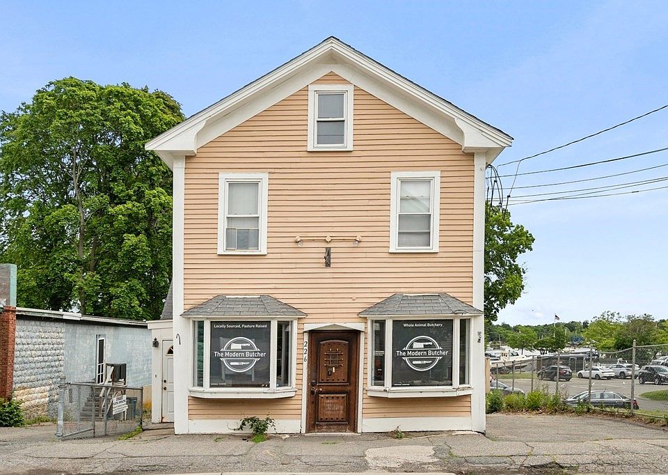 1st image of 226 Merrimac St