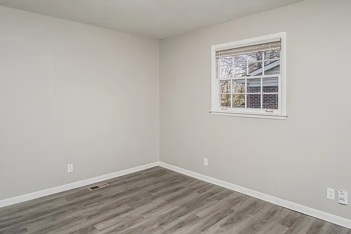 1706 Golf Club Ln NW — Photo 8