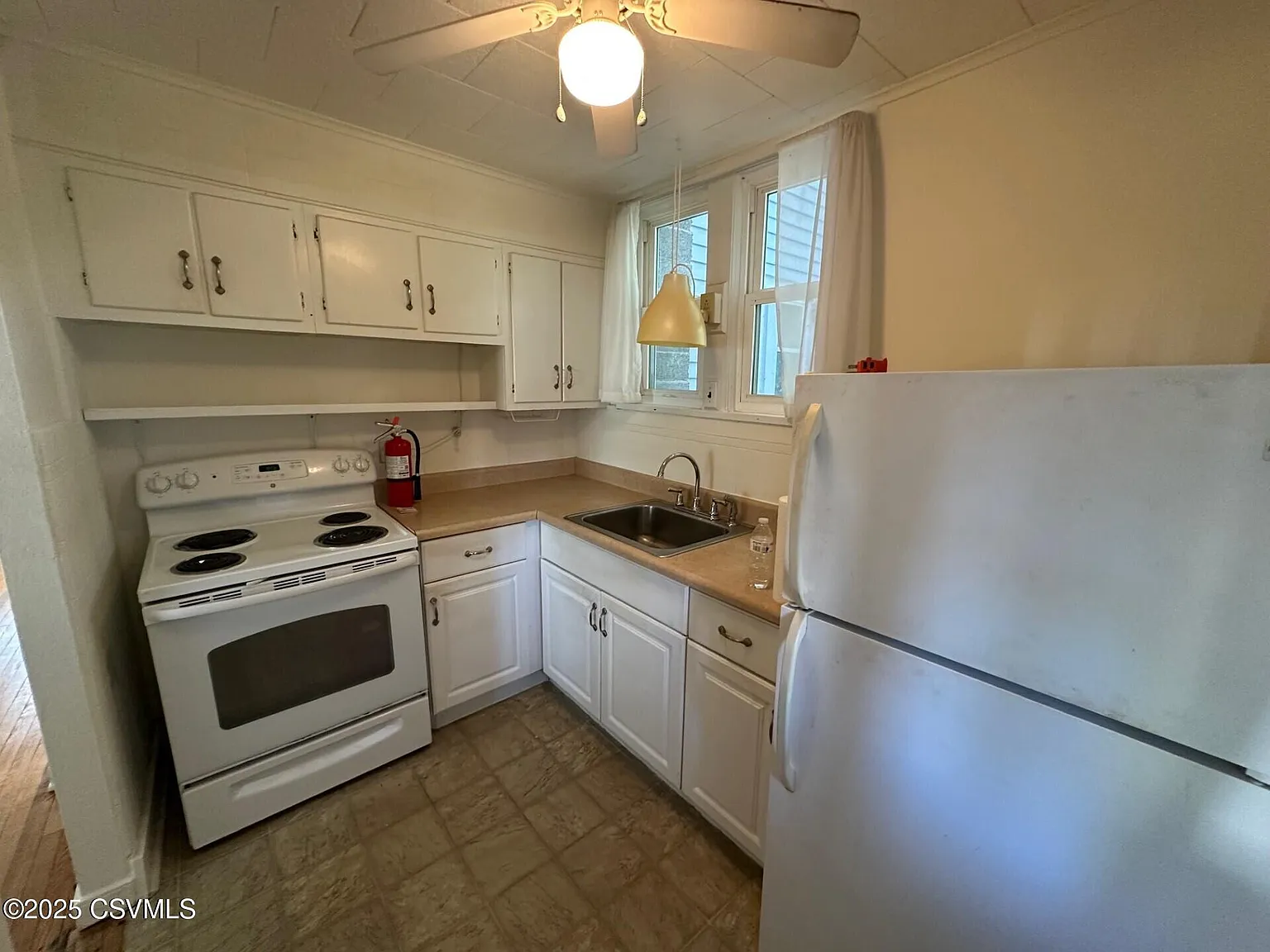 2 bed, 822 sqft, $950 — Photo 4