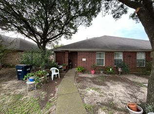 900 Azalea Ct APT B, College Station, TX 77840