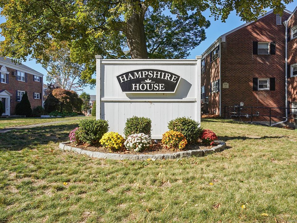 108 Strawberry Hill Avenue #1, Stamford, CT 06902 | MLS #24135538