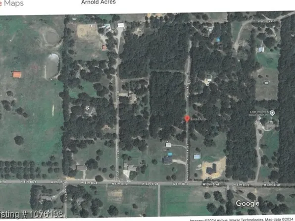 Arnold Acres St, Van Buren, AR 72956