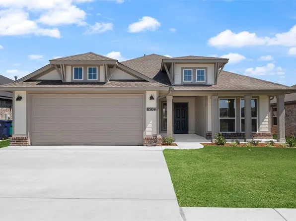 8504 Gibbs Dr, Oklahoma City, OK 73135