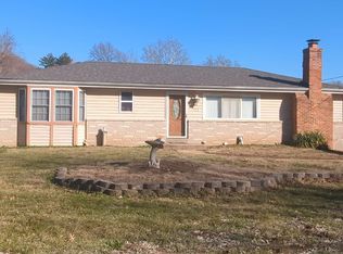 123 Diety Dr, Fenton, MO