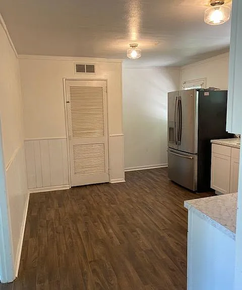 12107 Meadow Ln — Photo 5