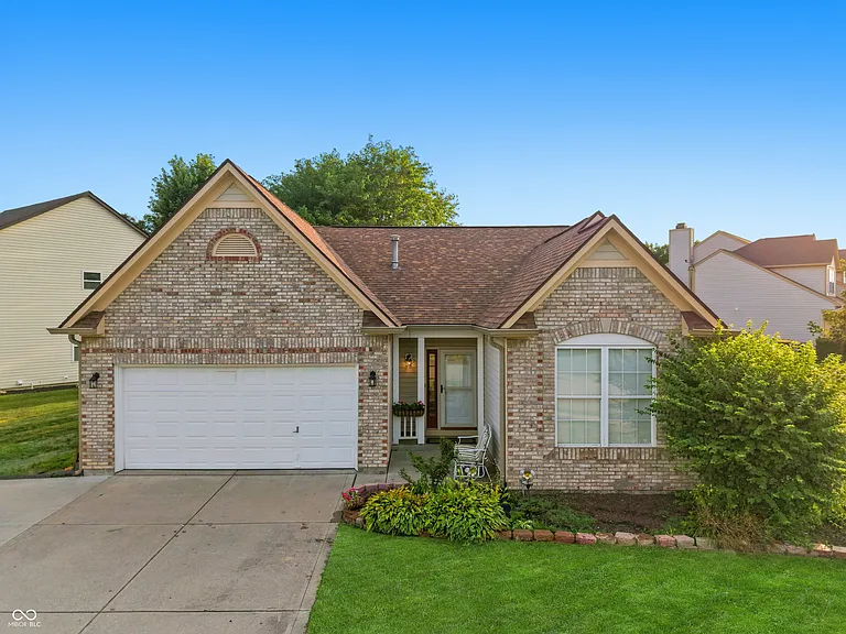 15452 Heath Cir — Photo 1