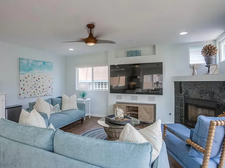 817 Ostend Ct — Photo 8