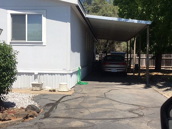 2nd image of 2093 Victor Ave Spc 3