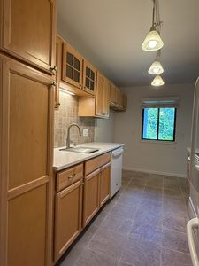 57 Heritage Vlg #C, Southbury, CT, 06488
