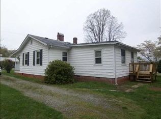 3304 Bryson St, Greensboro, NC 27405