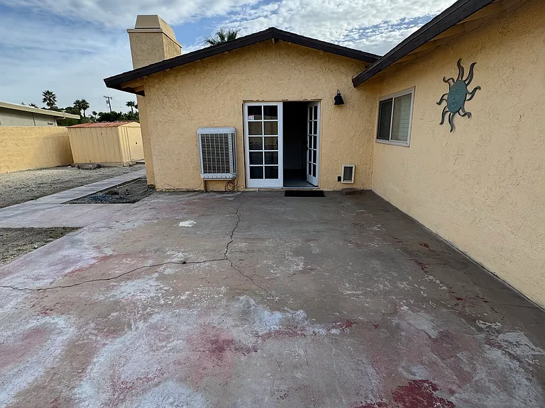 2140 E Hildy Ln — Photo 15