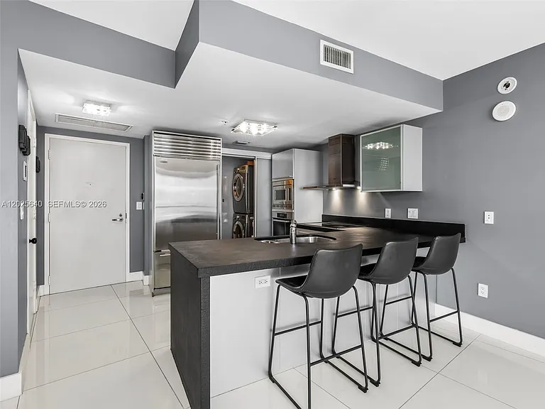18201 Collins Ave #5303 — Photo 8