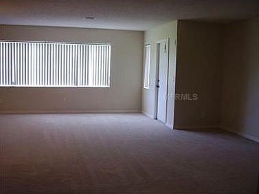 2nd image of 405 Gladstone Pl