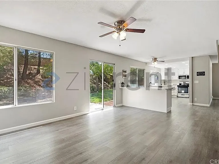 1802 Bradcliff Way — Photo 17