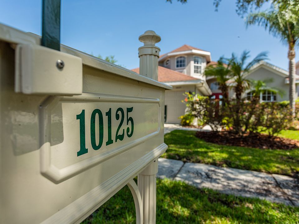 1st image of 10125 Deercliff Dr