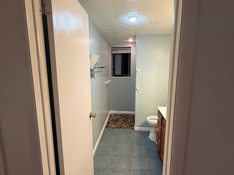 1092 N 575 W — Photo 8