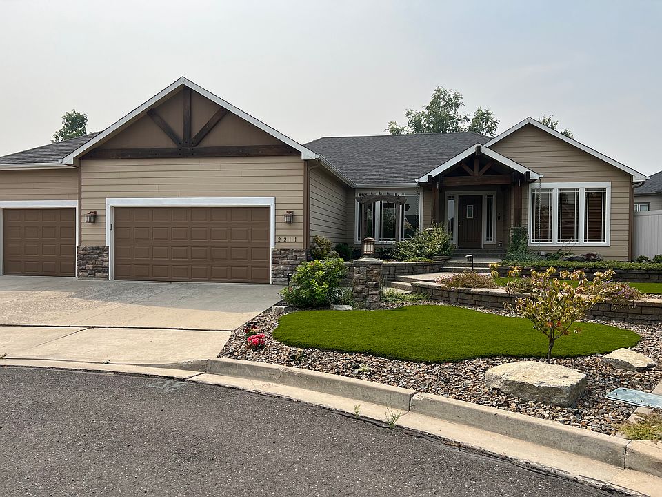 1st image of 2211 W Abigail Ct