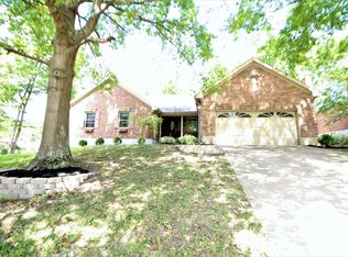 922 Holz Ave, Anderson Twp, OH 45230