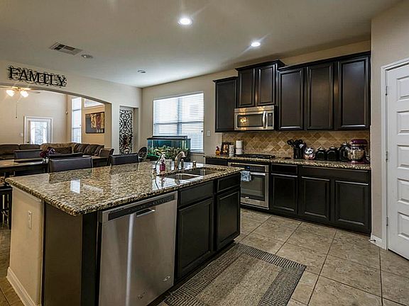 4th image of 2012 Honey Meadow Ln
