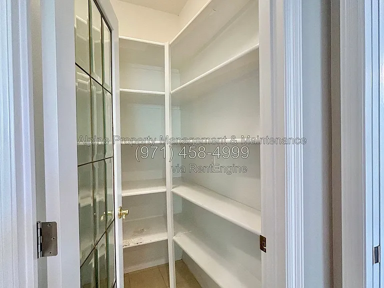 820 NW Pebble Beach Way — Photo 11