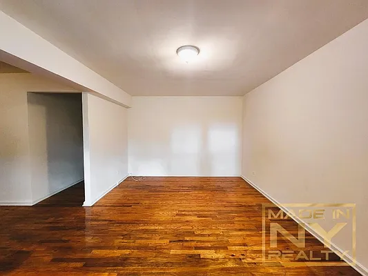 Rented by Made In NY Realty | media 6