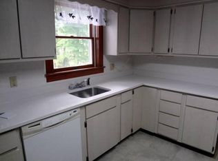 53 Storrs Heights Rd, Mansfield, CT 06268