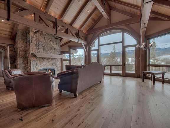 4th image of 398 Highlands Dr