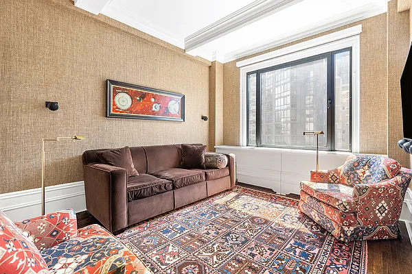 Sold by Compass | media 26