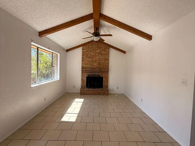 1670 Jones Ln — Photo 14
