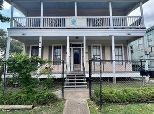 1910 Avenue N #6, Galveston, TX 77550