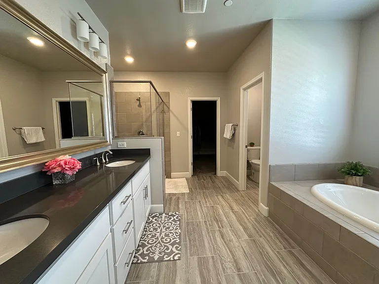 2720 Chuckwagon Ln — Photo 9