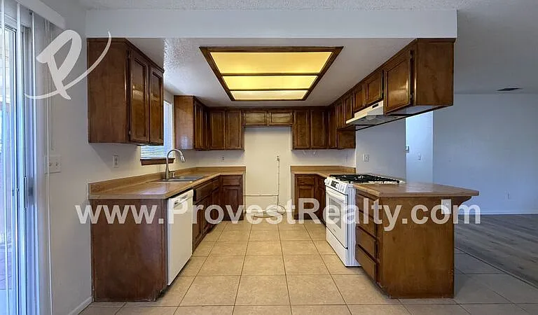 12780 Red Wing Rd #B — Photo 6