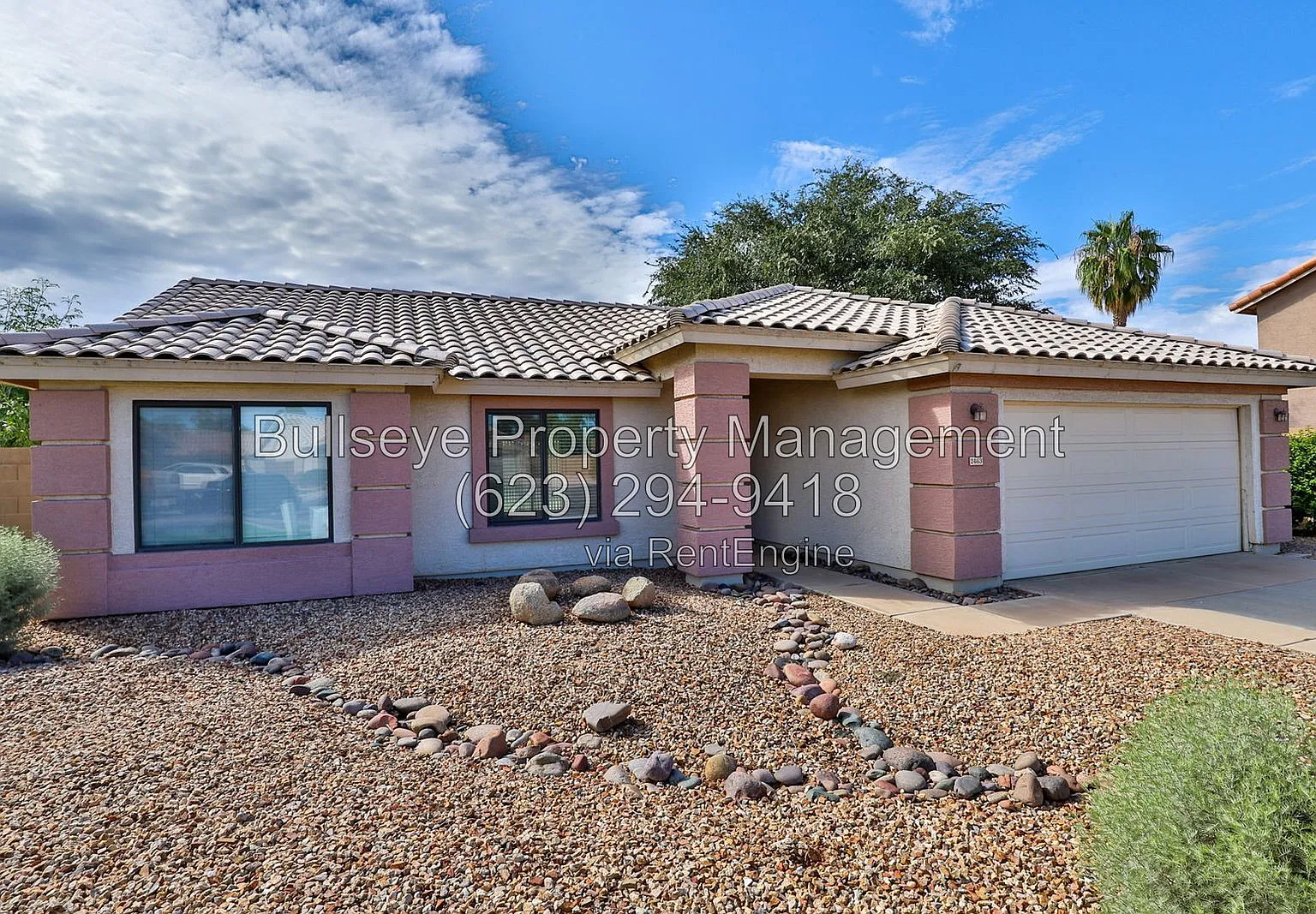 3 bed, 2.0 bath, 1406 sqft, $2,100 — Photo 2