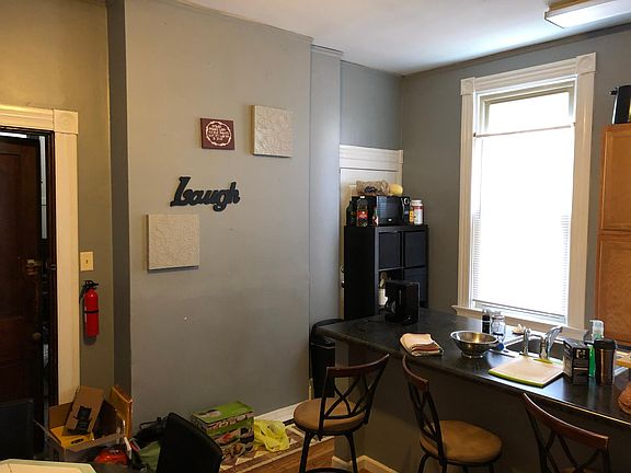 5th image of 222 Bosley St