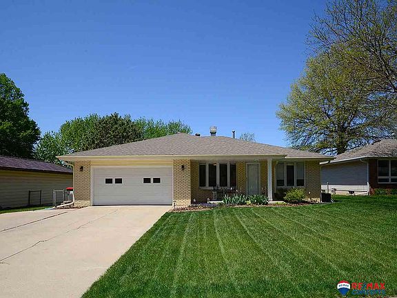 2nd image of 5928 Elkcrest Dr
