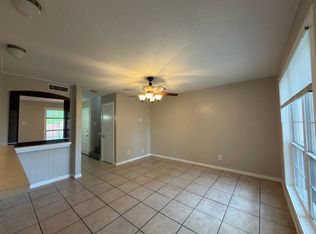 358 Valley Park Dr, Garland, TX 75043