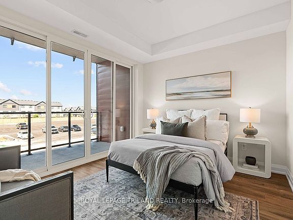 3rd image of 865 Kleinburg Dr #421